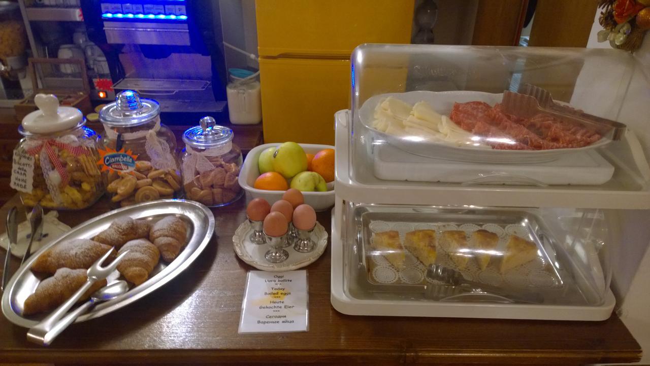 Garni Defrancesco Hotel Campitello di Fassa Eksteriør billede